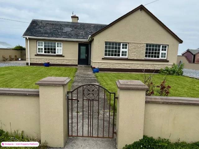 Detached house for Sale in Ennis, Clare