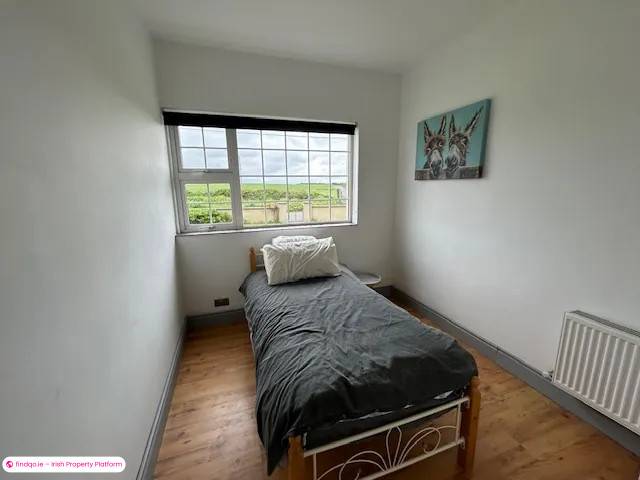 Detached house for Sale in Ennis, Clare