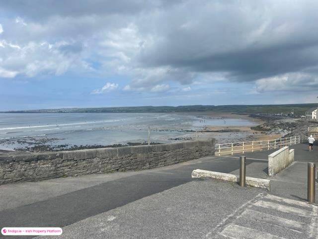 Detached house for Sale in Ennis, Clare
