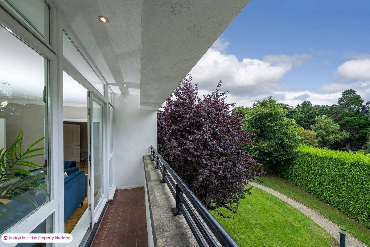 Apartment for Sale in Dublin 18
