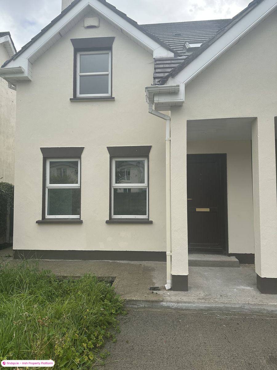 Semi-detached house for Sale in 44 Gleann Riada, Longford, N39 W2Y6