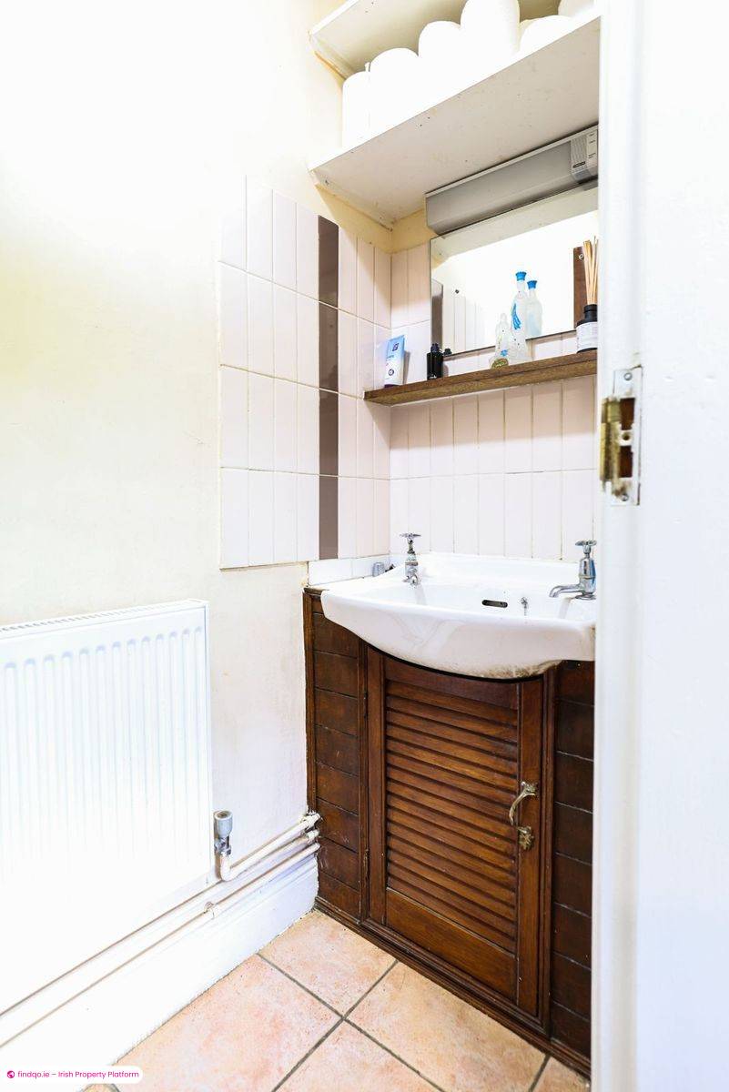 4 Bedroom Bungalow in Abbeylara