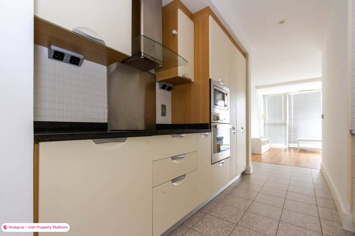 2 Bedroom Short Term for Rent in Leopardstown, Dublin 18