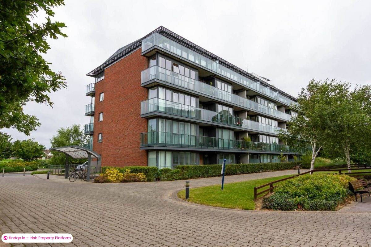 2 Bedroom Short Term for Rent in Leopardstown, Dublin 18