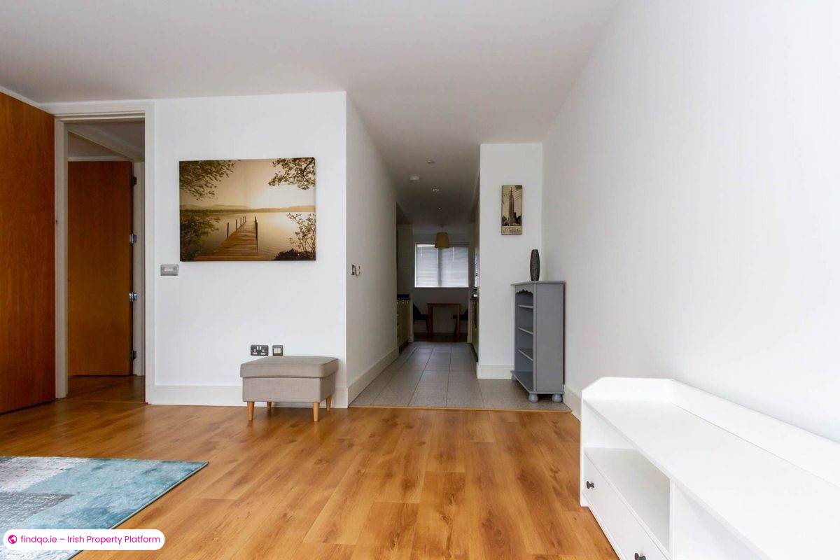 Rent 2 Bedroom Furnished Apartment in Leopardstown Dublin 18