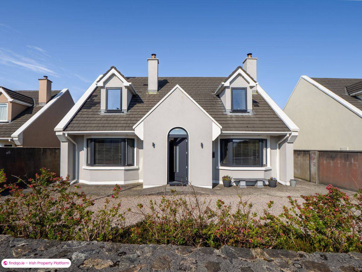 Detached house for Sale in Carna, Galway, H91 YWD3