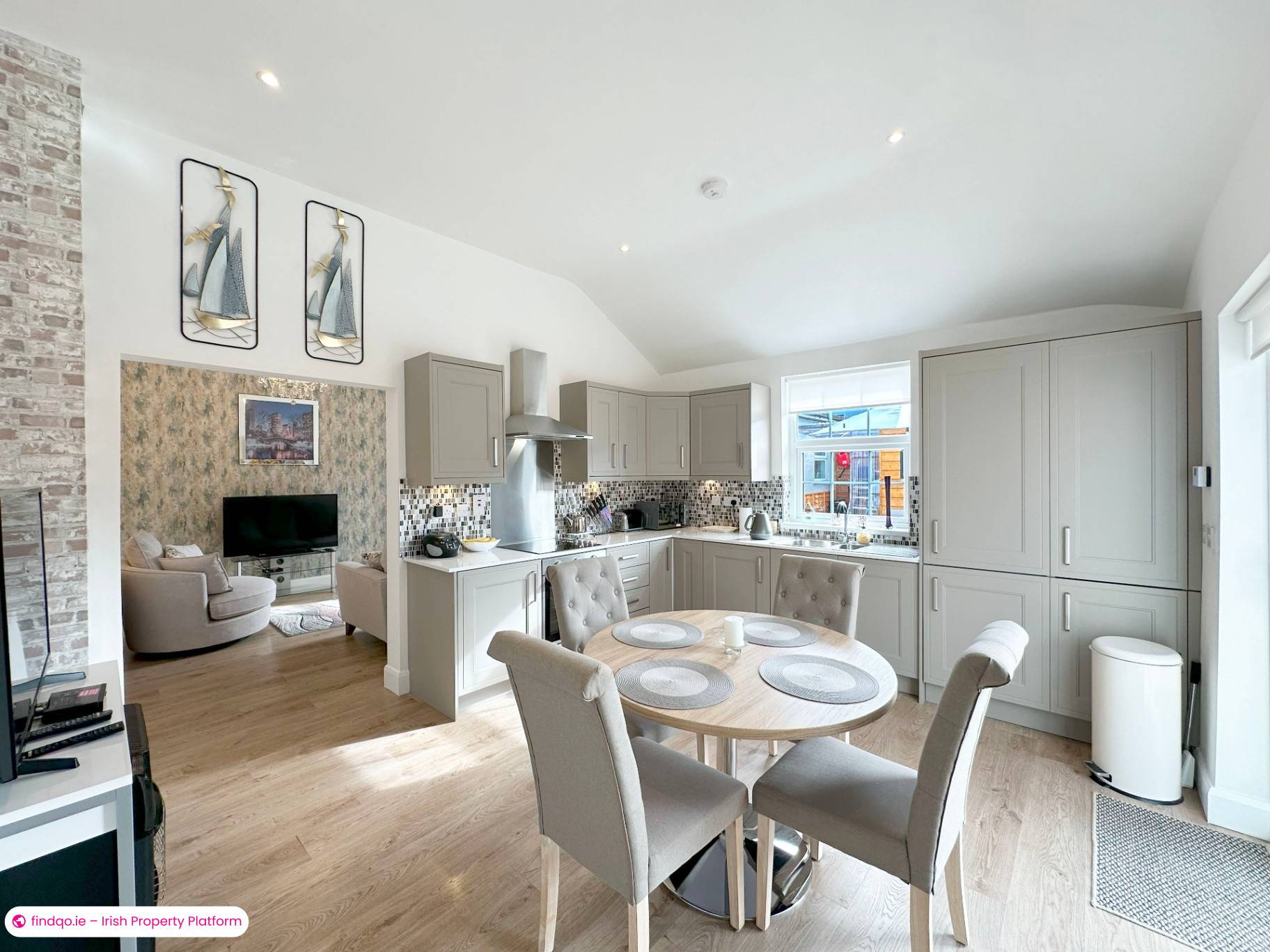 Buy a Cozy 2 Bedroom Bungalow in Dublin 24 with 3 Modern Bathrooms
