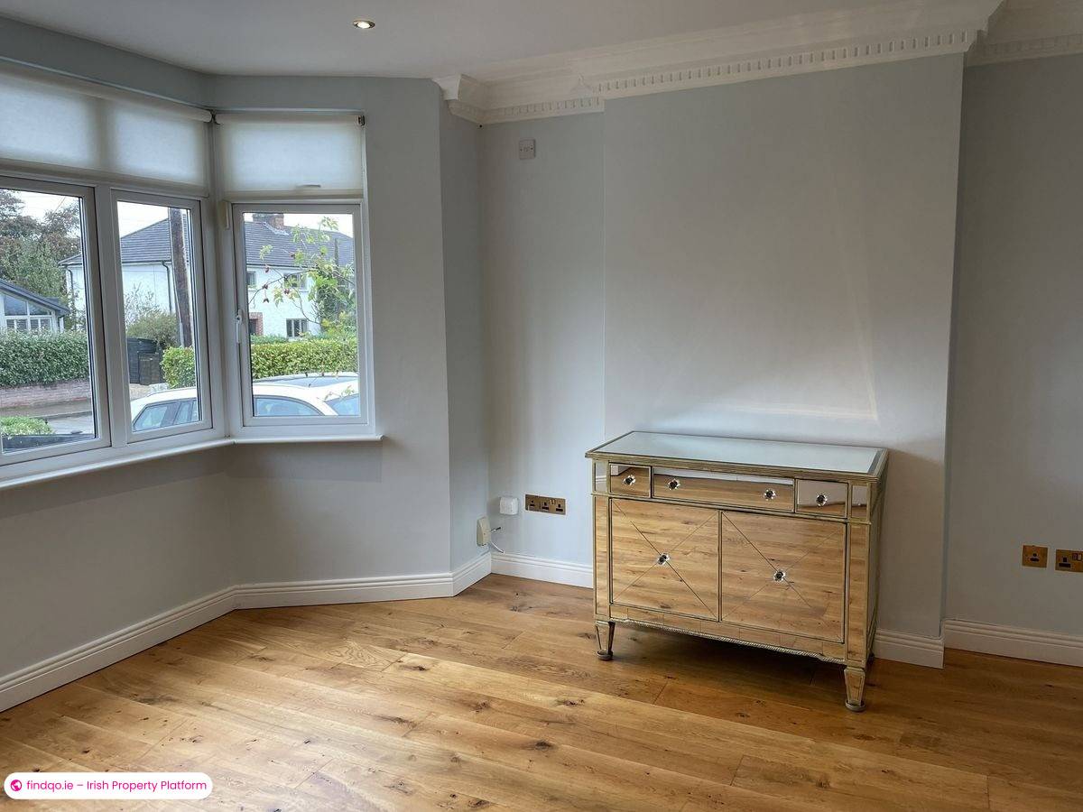 3 Bedroom House for Rent in Mount Merrion, Dublin (County)