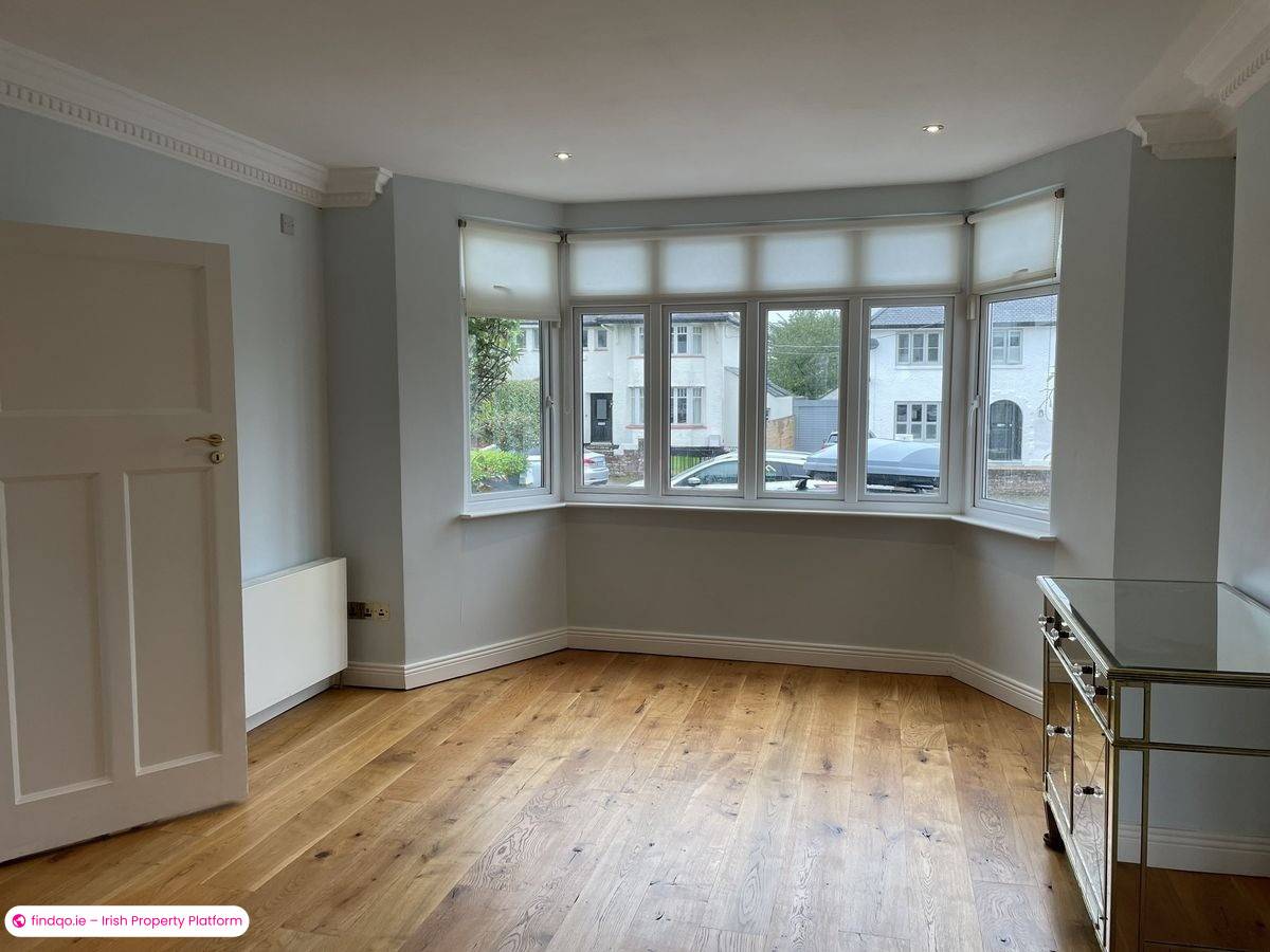 3 Bedroom House for Rent in Mount Merrion, Dublin (County)