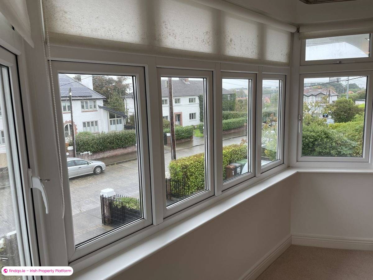 3 Bedroom House for Rent in Mount Merrion, Dublin (County)
