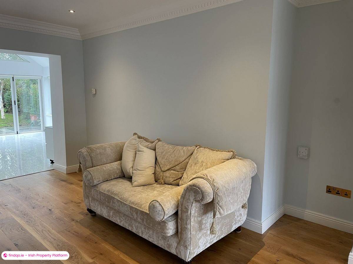 3 Bedroom House for Rent in Mount Merrion, Dublin (County)