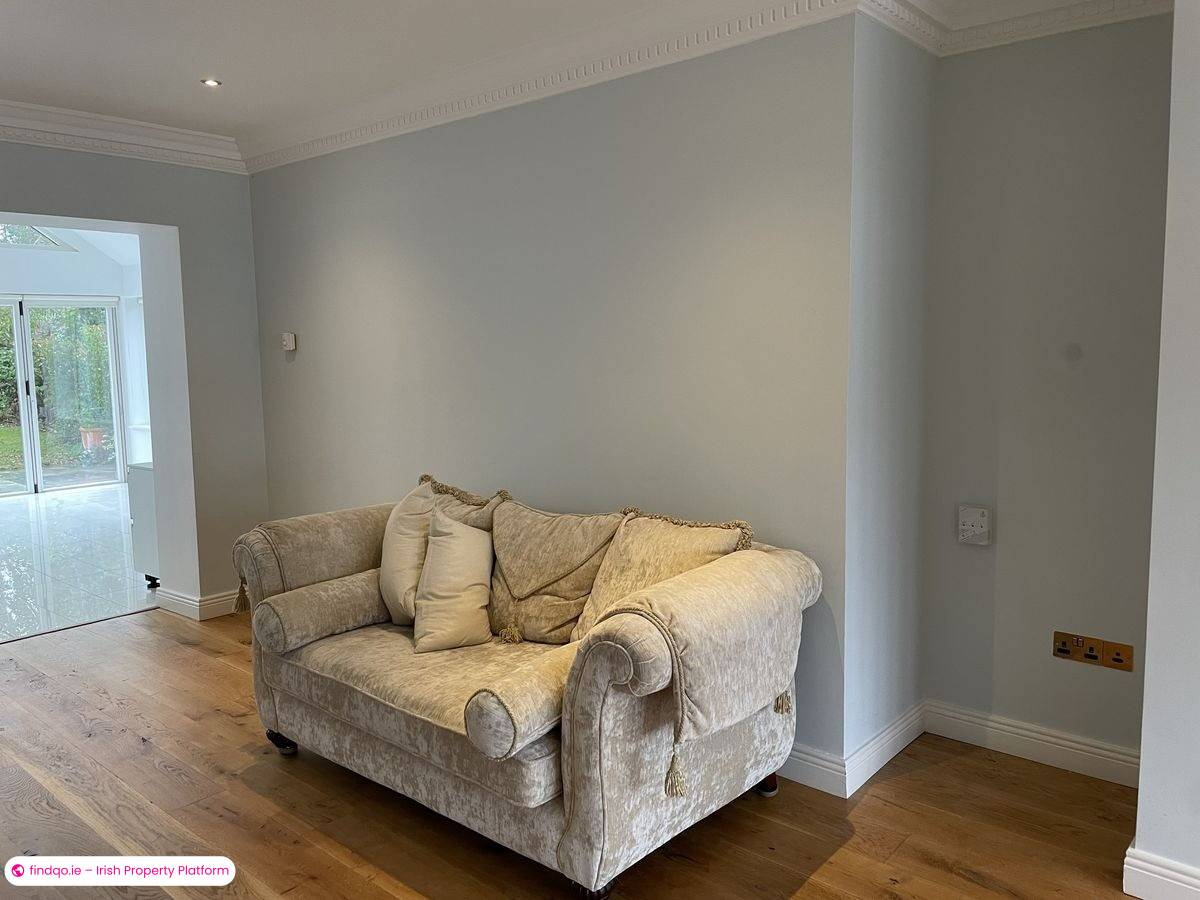3 Bedroom House for Rent in Mount Merrion, Dublin (County)