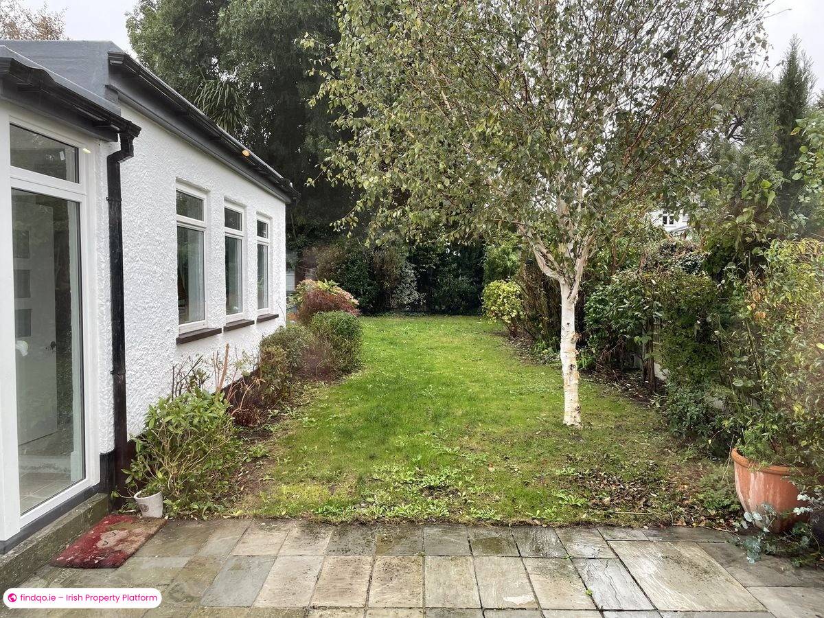 3 Bedroom House for Rent in Mount Merrion, Dublin (County)