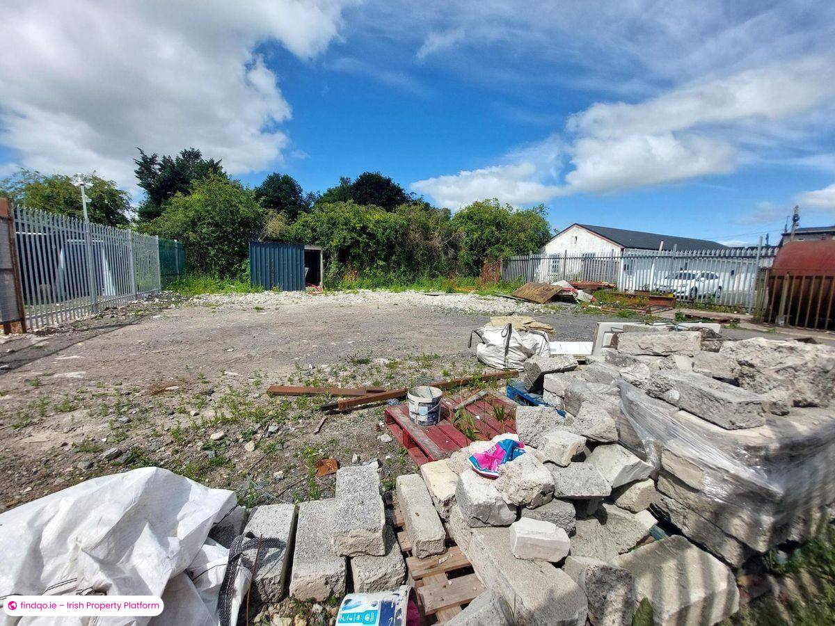 Commercial Site for Rent in Mountrath, Laois