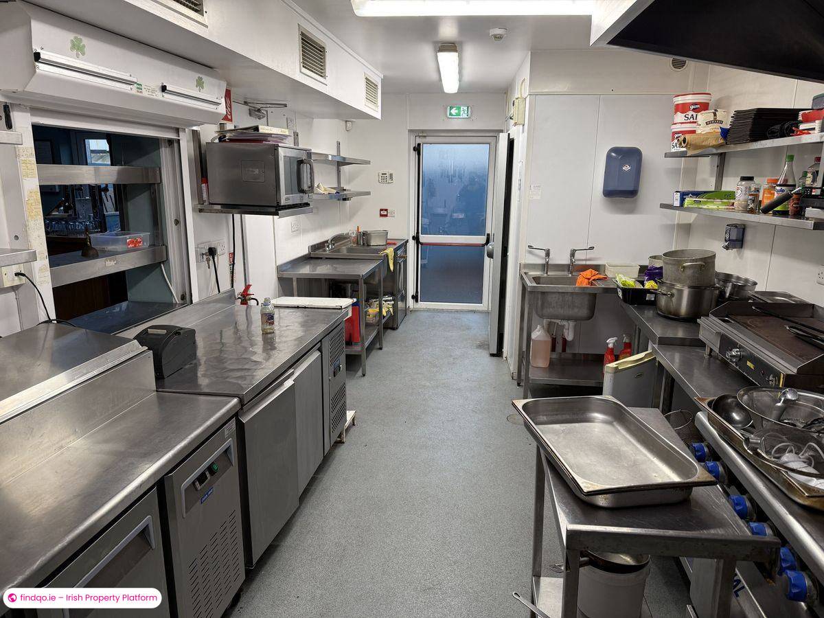 Restaurant / Bar / Hotel for Rent in Dingle, Kerry