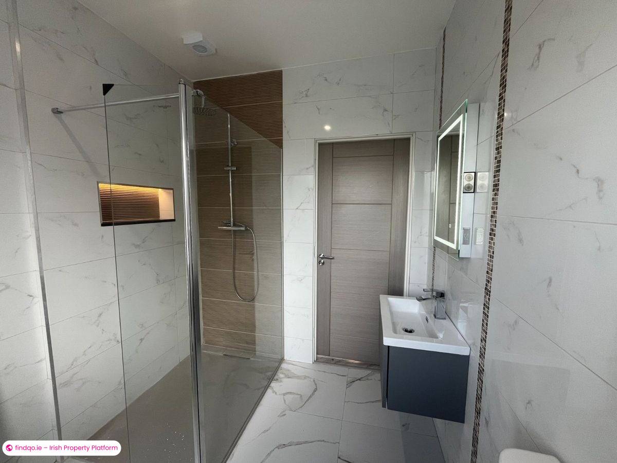 3 Bedroom House for Rent in Thomondgate, Limerick