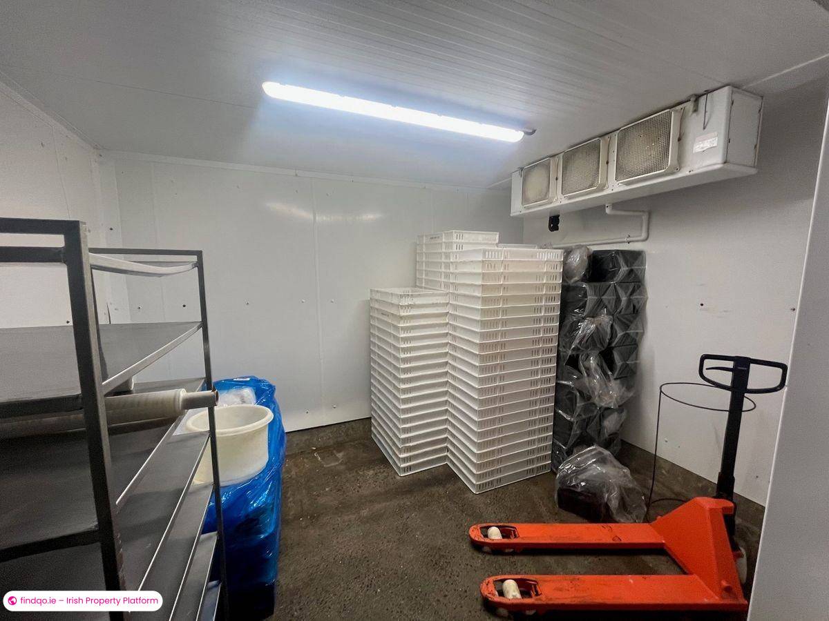Industrial Unit for Rent in Castlebar, Mayo