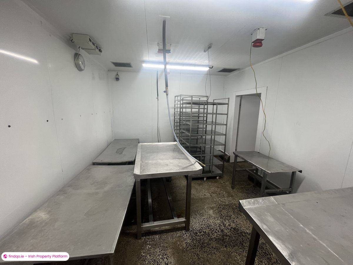 Industrial Unit for Rent in Castlebar, Mayo