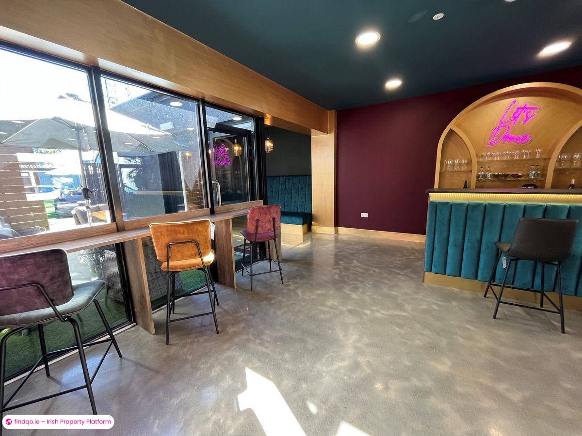Restaurant / Bar / Hotel for Rent in Castlebar, Mayo