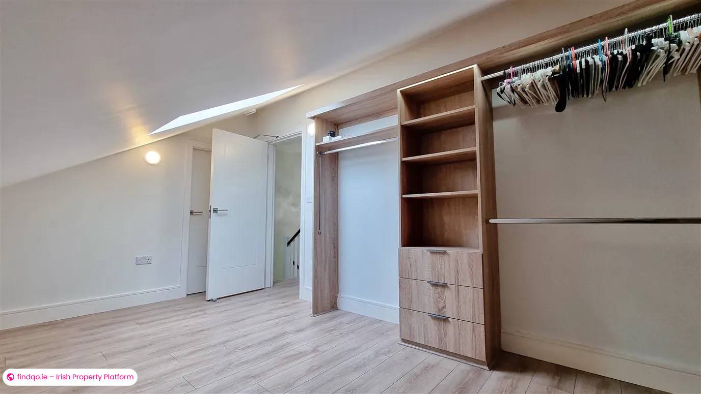 4 Bedroom House for Rent in Leopardstown, Dublin 18