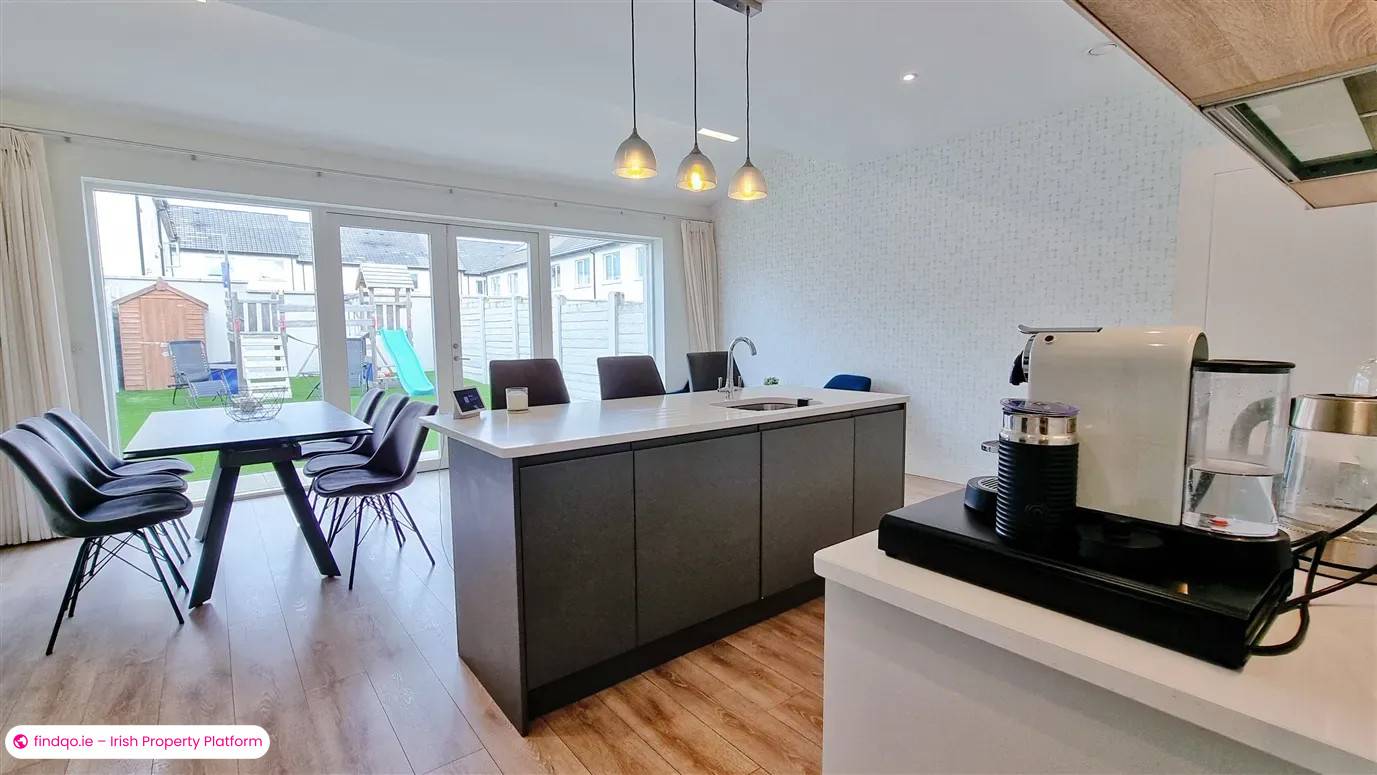 4 Bedroom House for Rent in Leopardstown, Dublin 18
