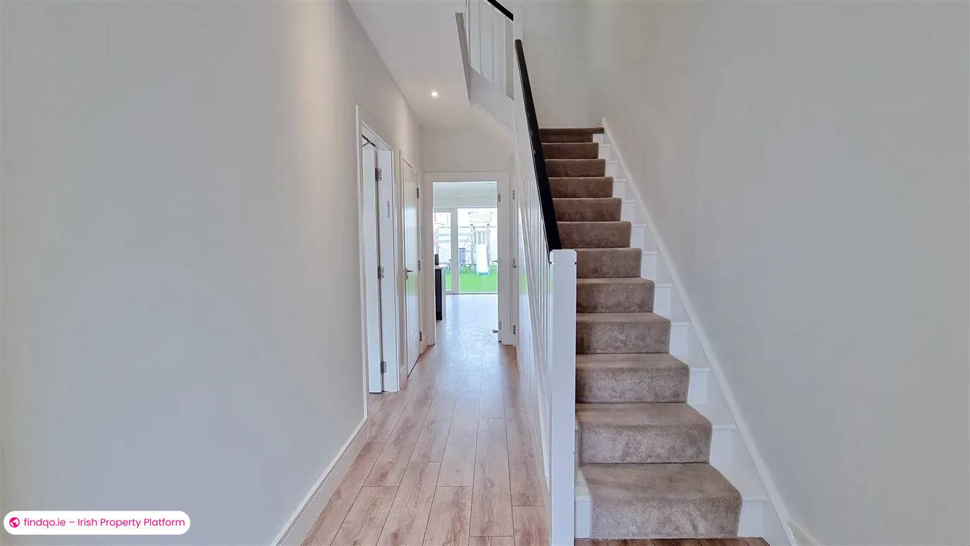 4 Bedroom House for Rent in Leopardstown, Dublin 18