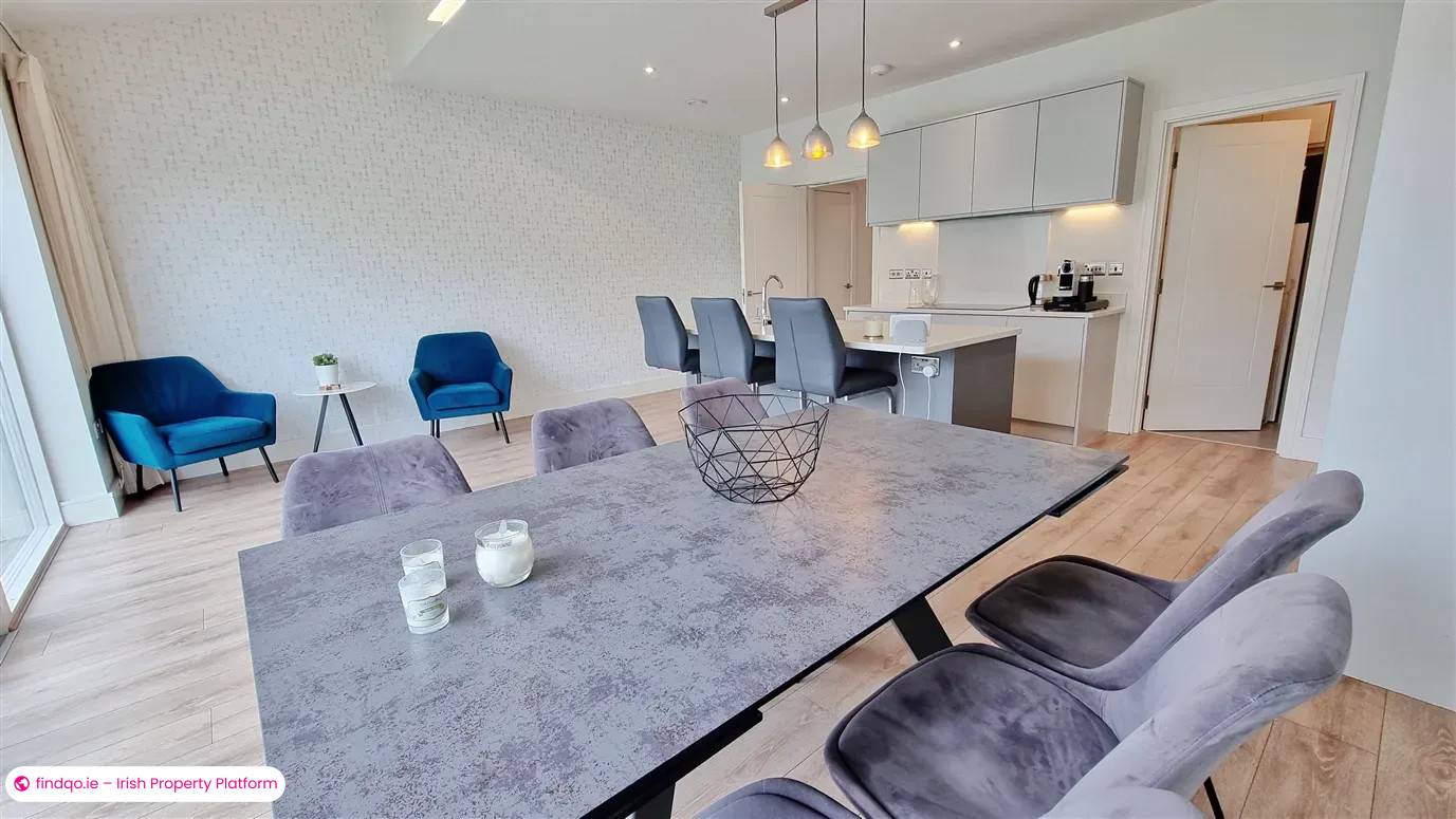 4 Bedroom House for Rent in Leopardstown, Dublin 18