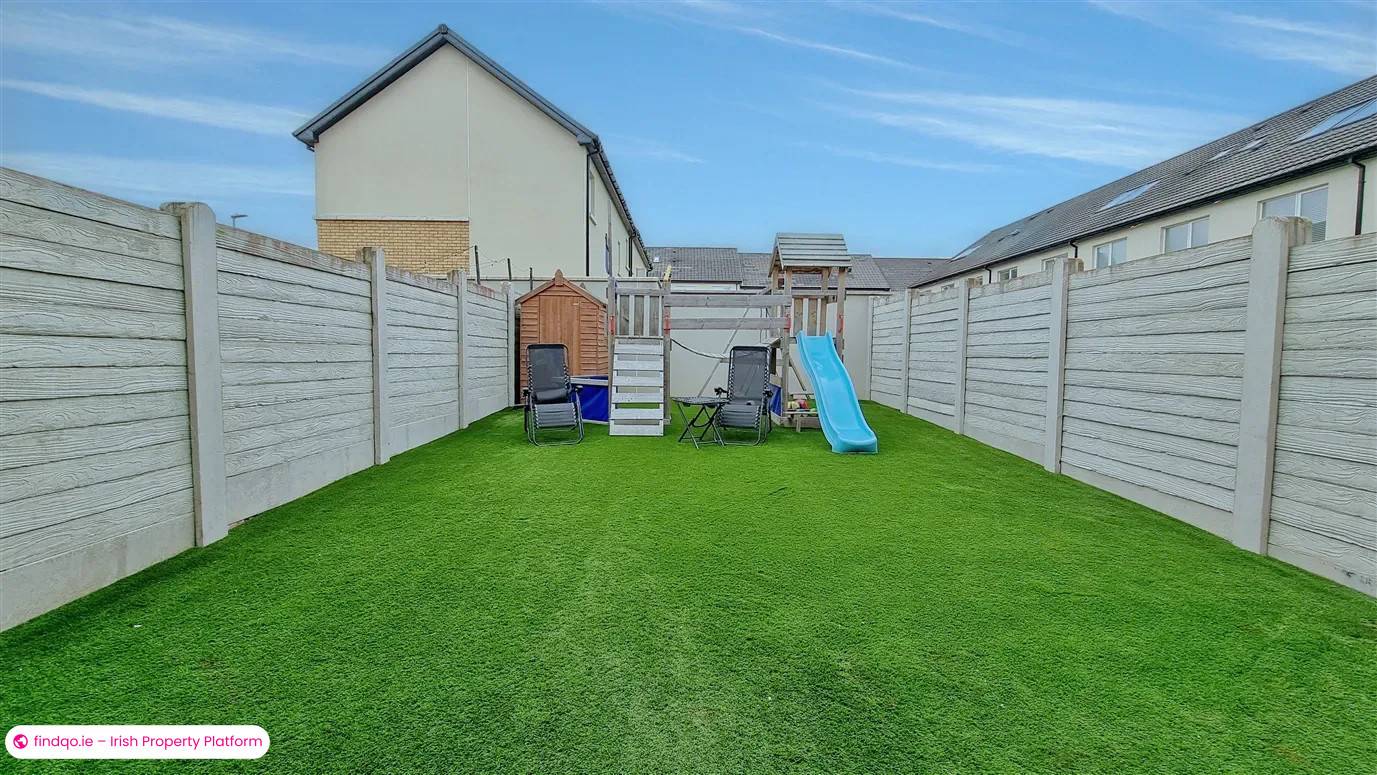 4 Bedroom House for Rent in Leopardstown, Dublin 18