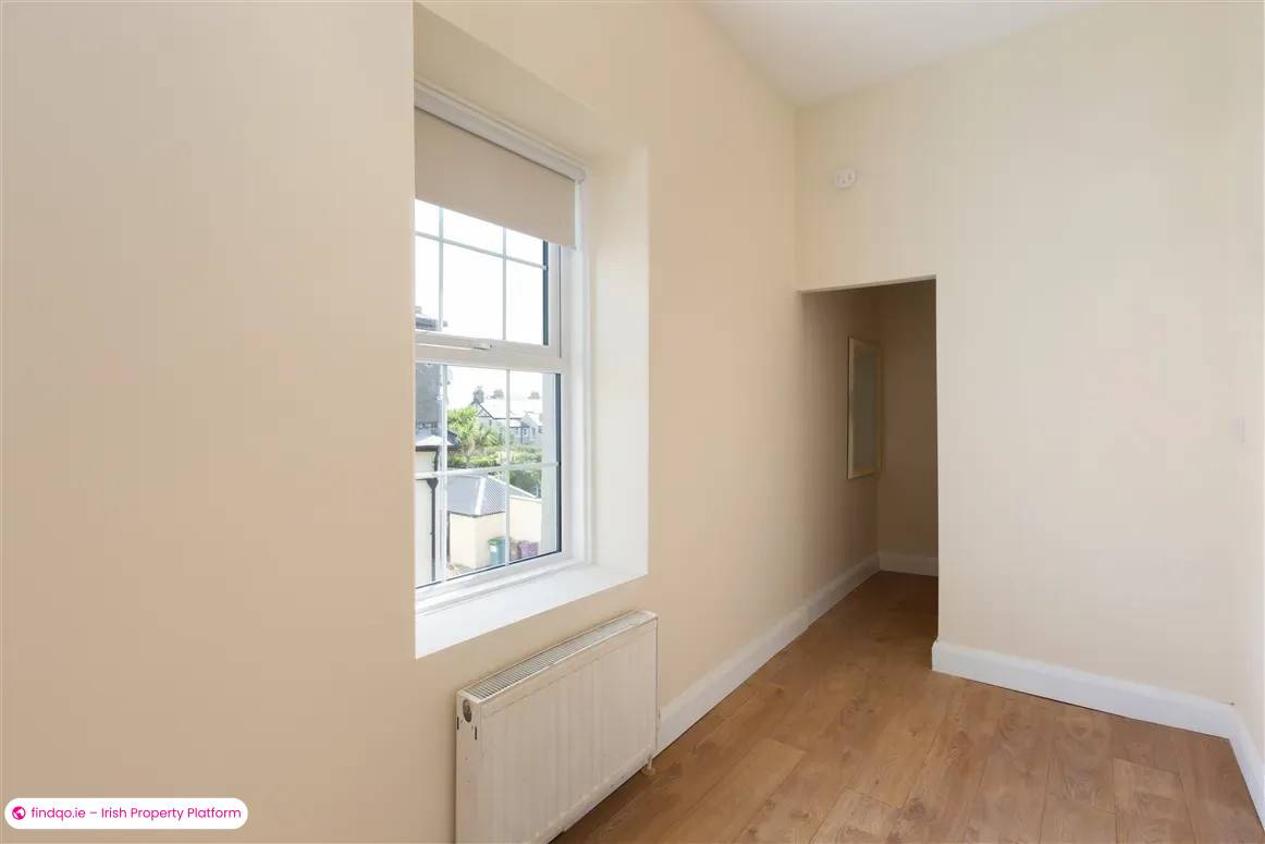 Furnished 2 Bedroom Apartment with Parking for Rent in Greystones Wicklow