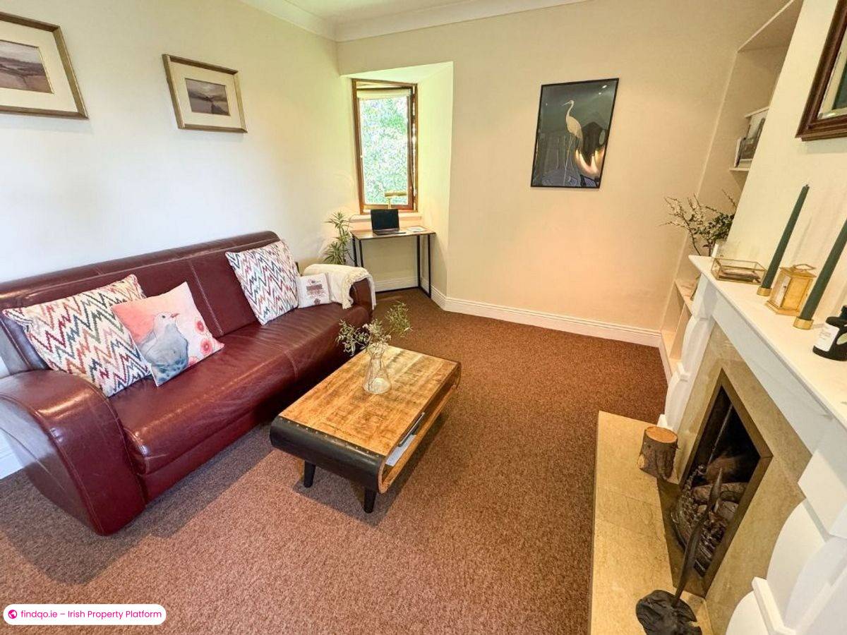 1 Bedroom Apartment for Rent in Monkstown, Dublin (County)