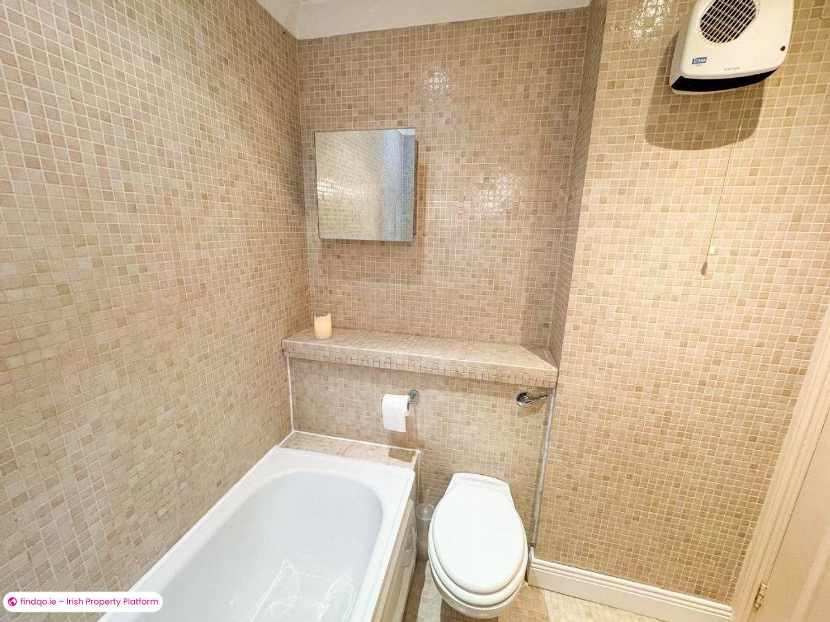 1 Bedroom Apartment for Rent in Monkstown, Dublin (County)