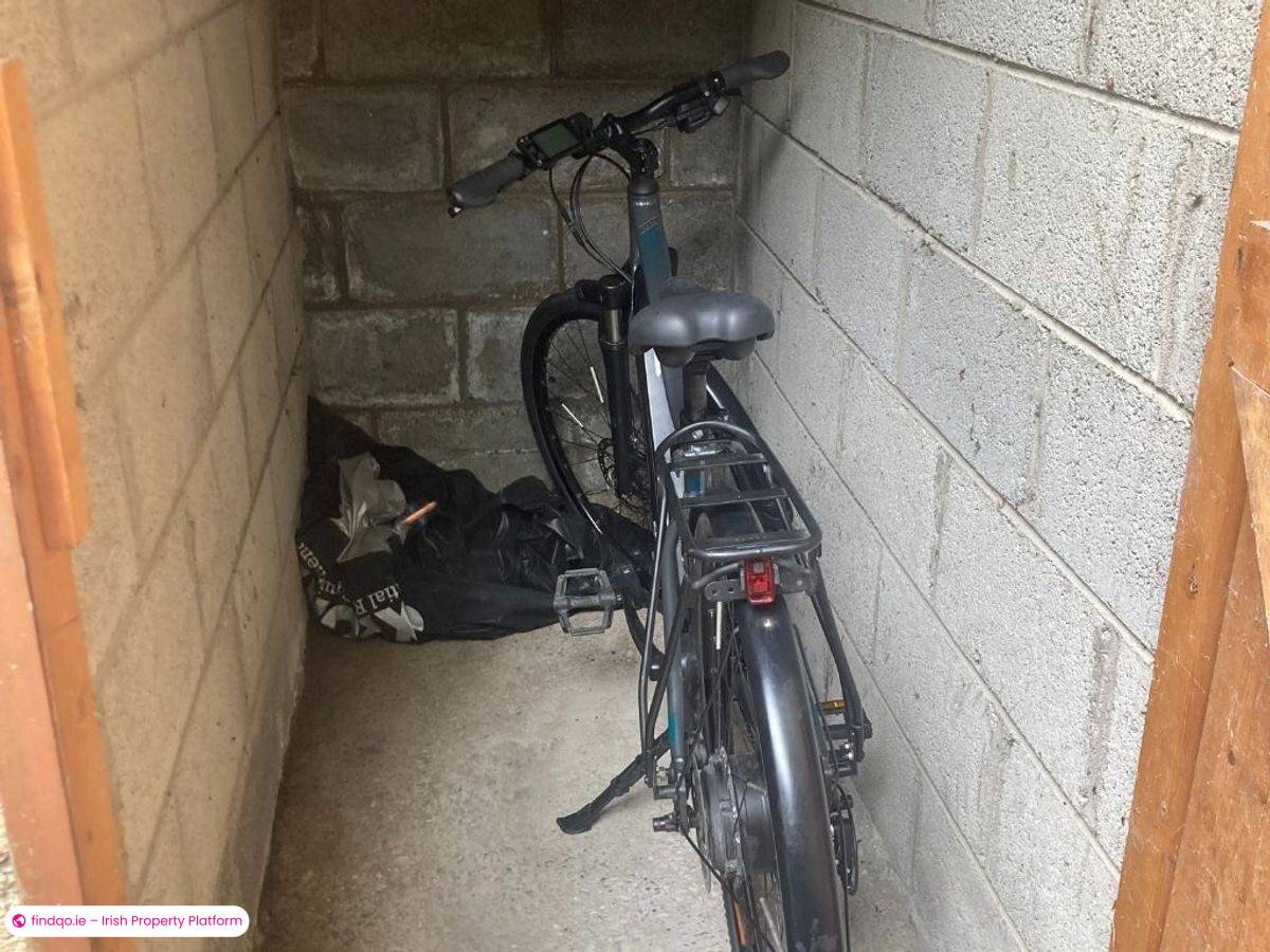 1 Bedroom Apartment for Rent in Monkstown, Dublin (County)