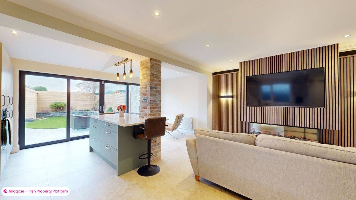 Semi-detached house for Sale in Swords, Dublin (County)