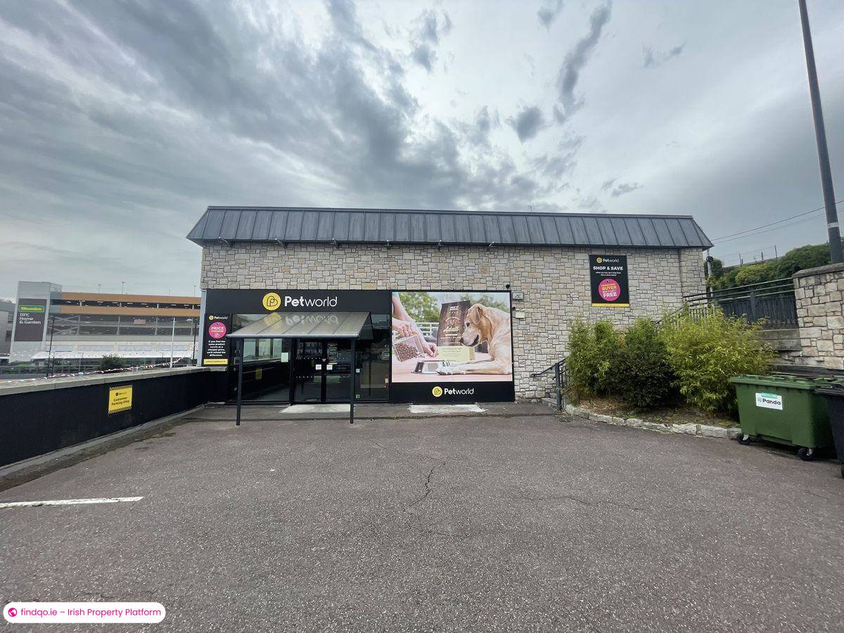 Retail Unit for Rent in Blackpool, Cork