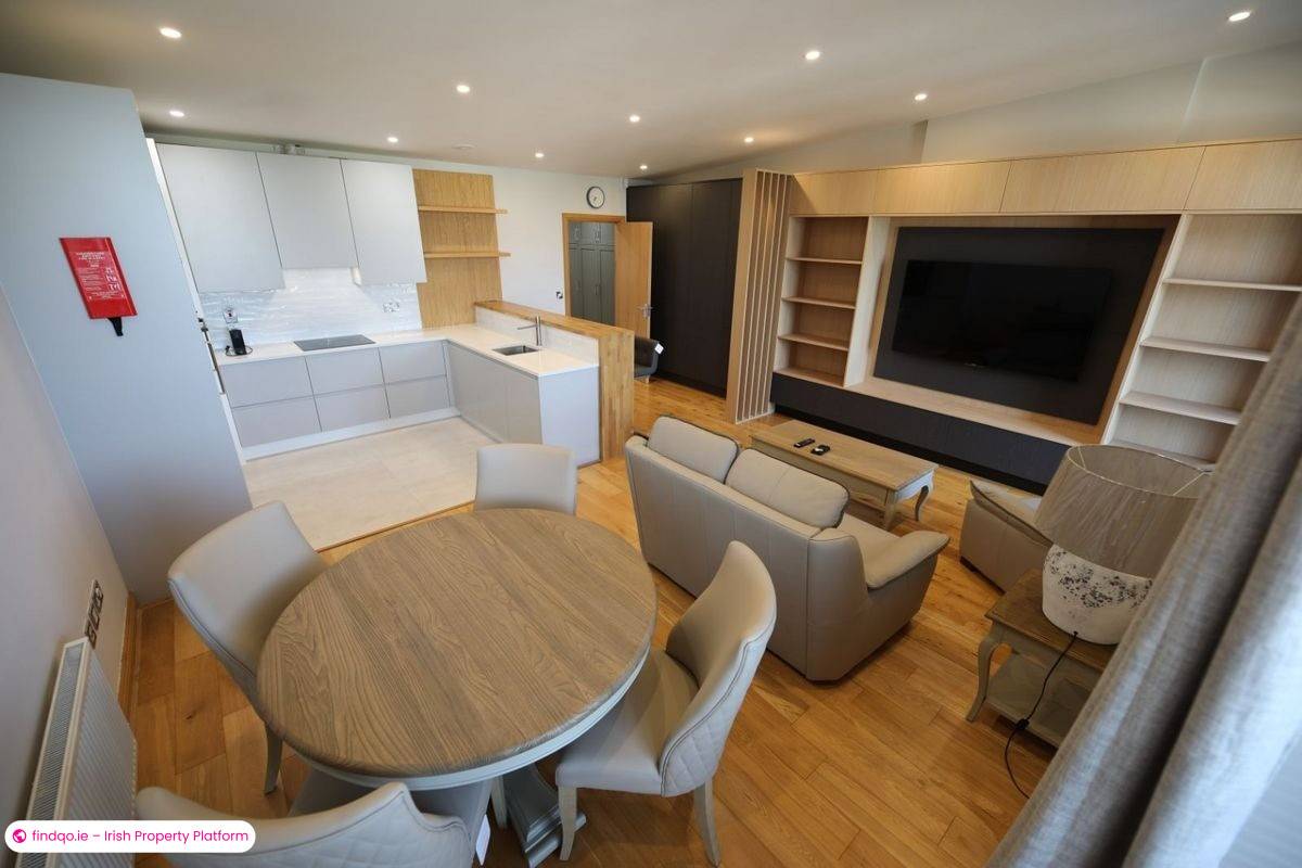 2 Bedroom Apartment for Rent in Carrickmines, Dublin 18