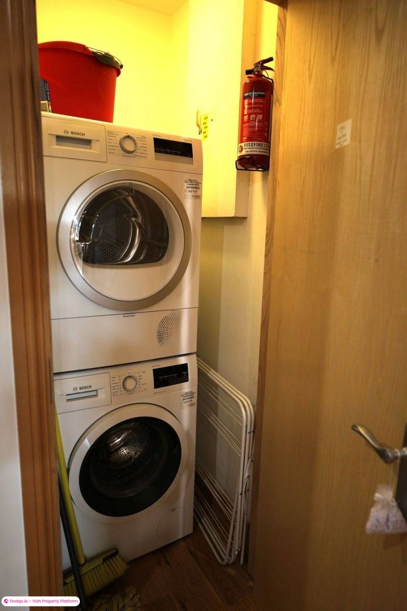 2 Bedroom Apartment for Rent in Carrickmines, Dublin 18