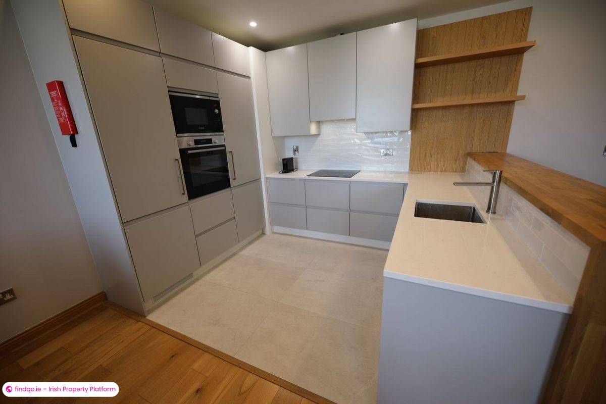 2 Bedroom Apartment for Rent in Carrickmines, Dublin 18