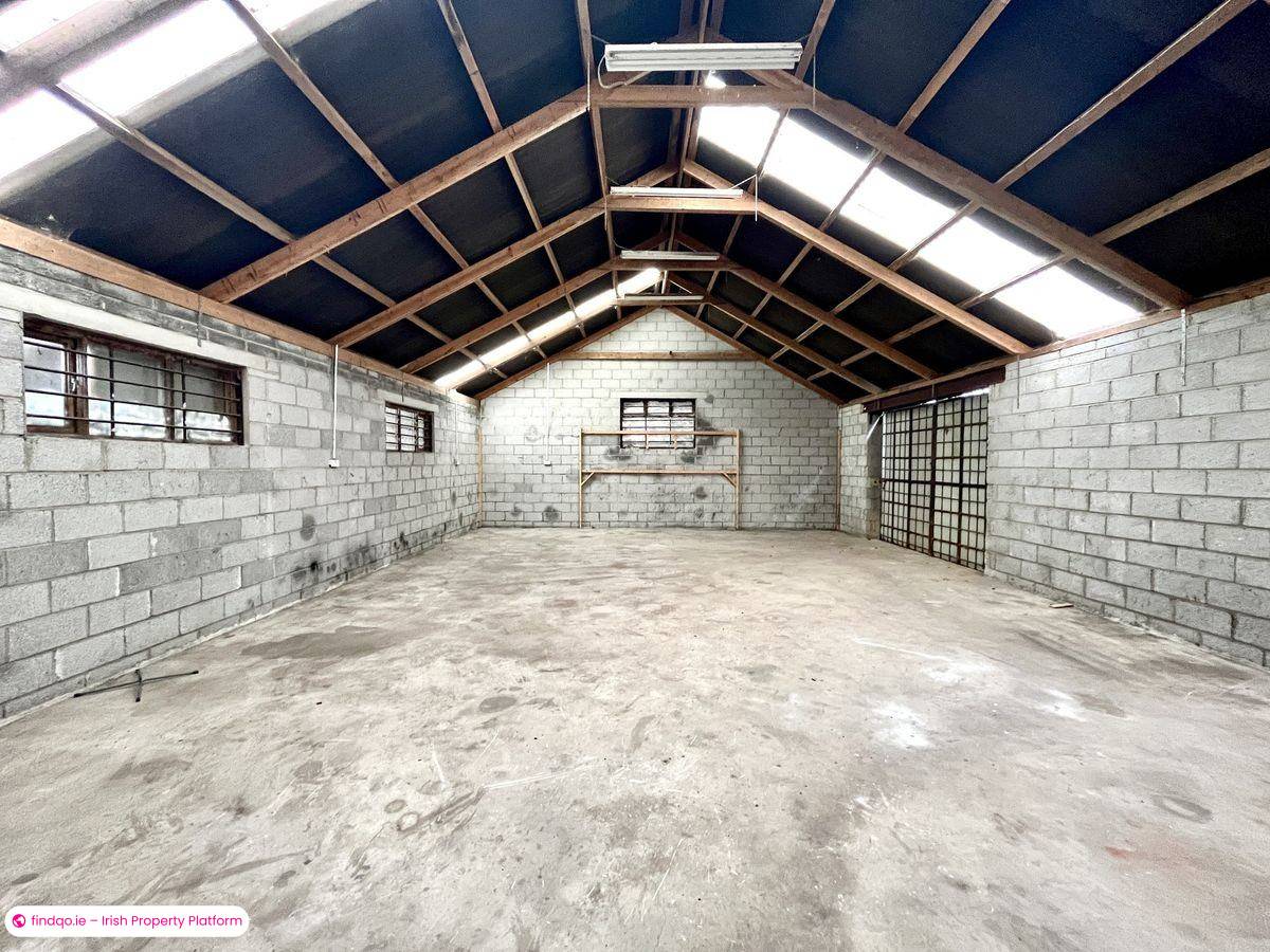Industrial Unit for Rent in Causeway, Kerry