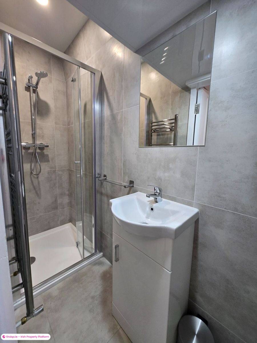 5 Bedroom House for Rent in Kilmore, Dublin 5