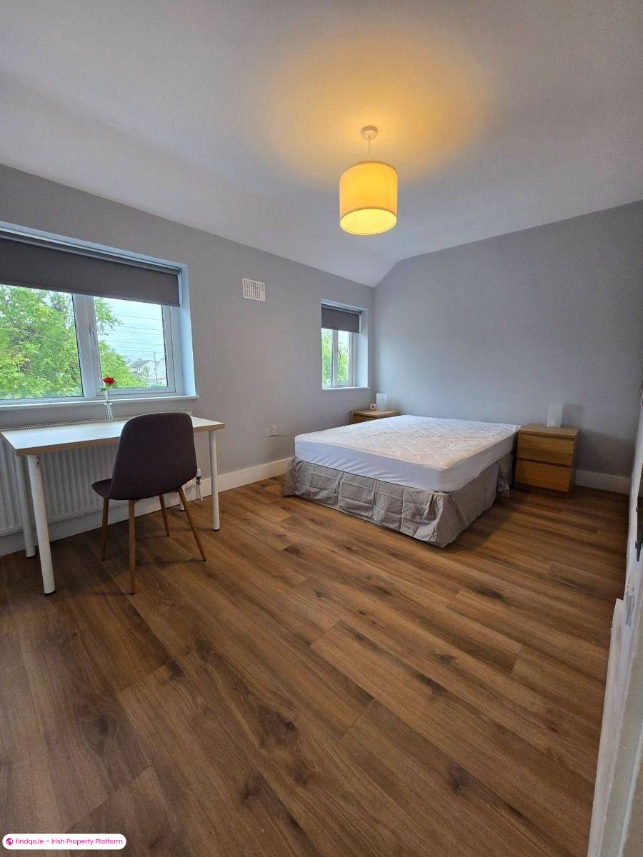 5 Bedroom House for Rent in Kilmore, Dublin 5