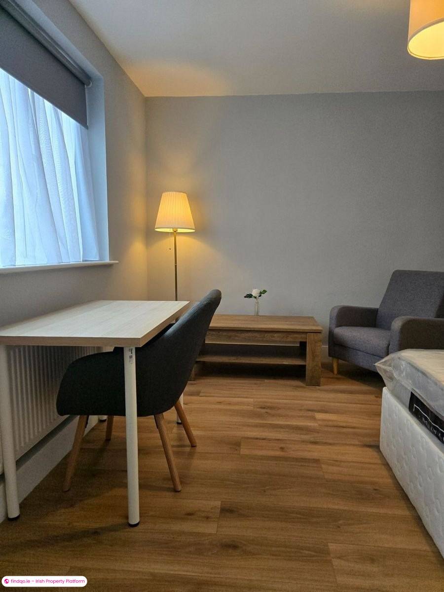 5 Bedroom House for Rent in Kilmore, Dublin 5