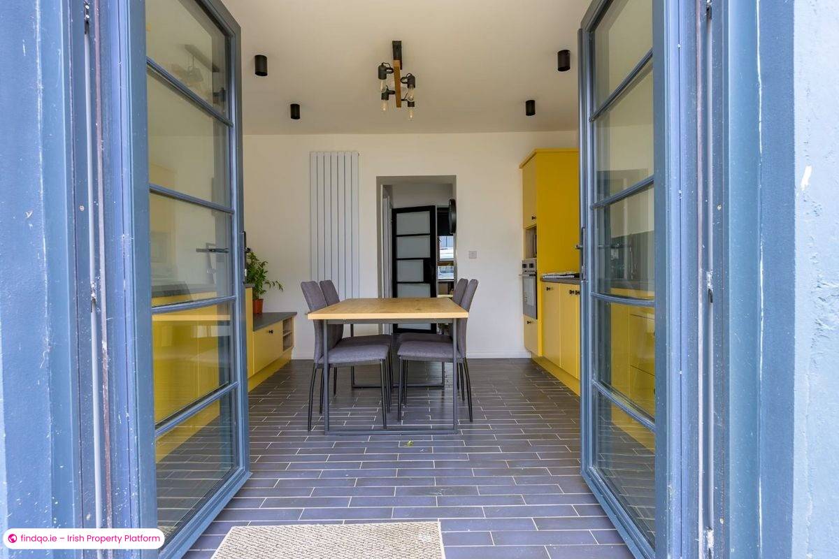 5 Bedroom House for Rent in Castleisland, Co. Kerry, V92 FA06