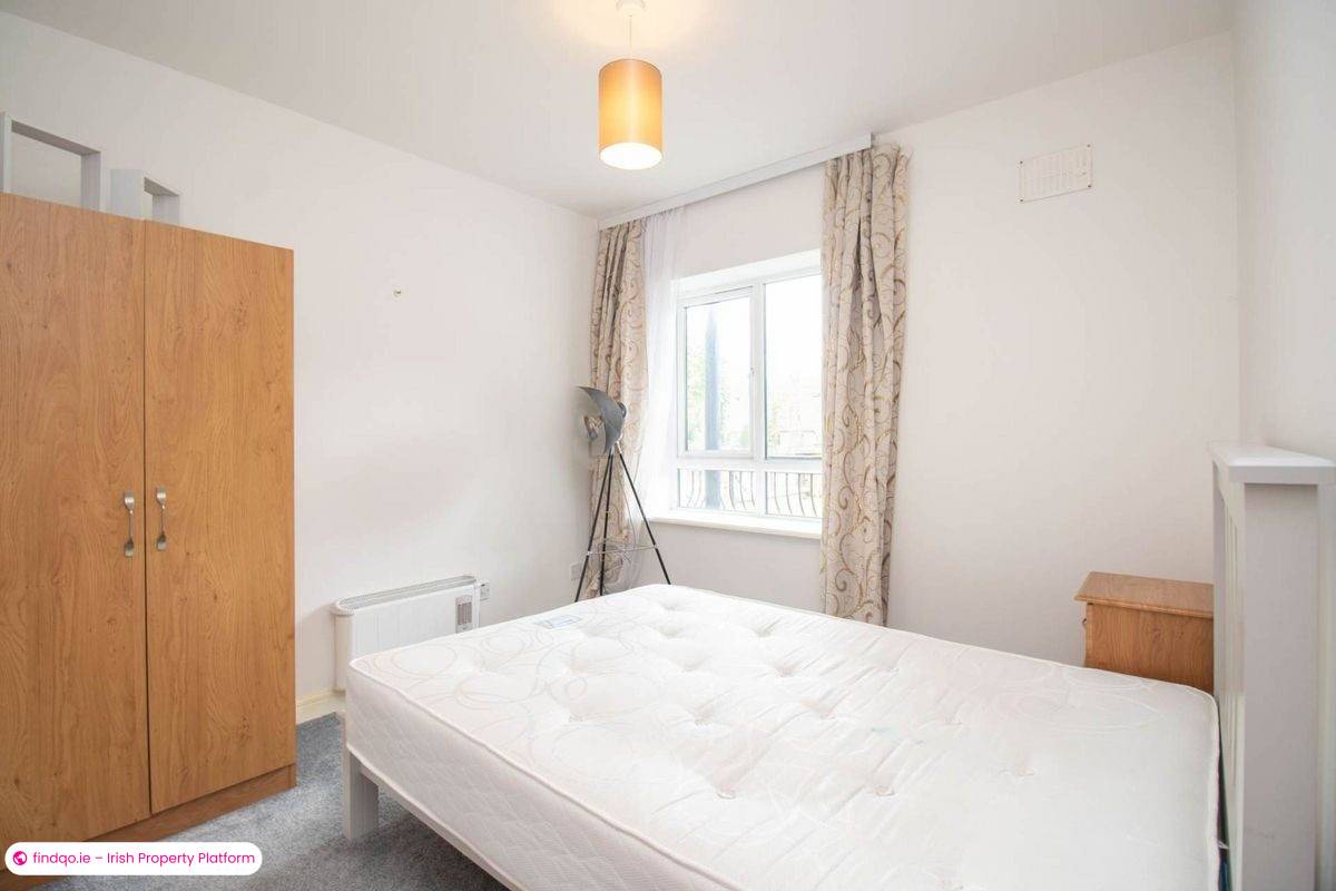 2 Bedroom House for Rent in Cavan, Cavan