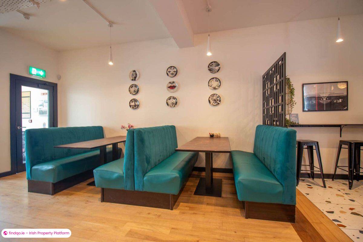 Restaurant / Bar / Hotel for Rent in Ballyjamesduff, Cavan