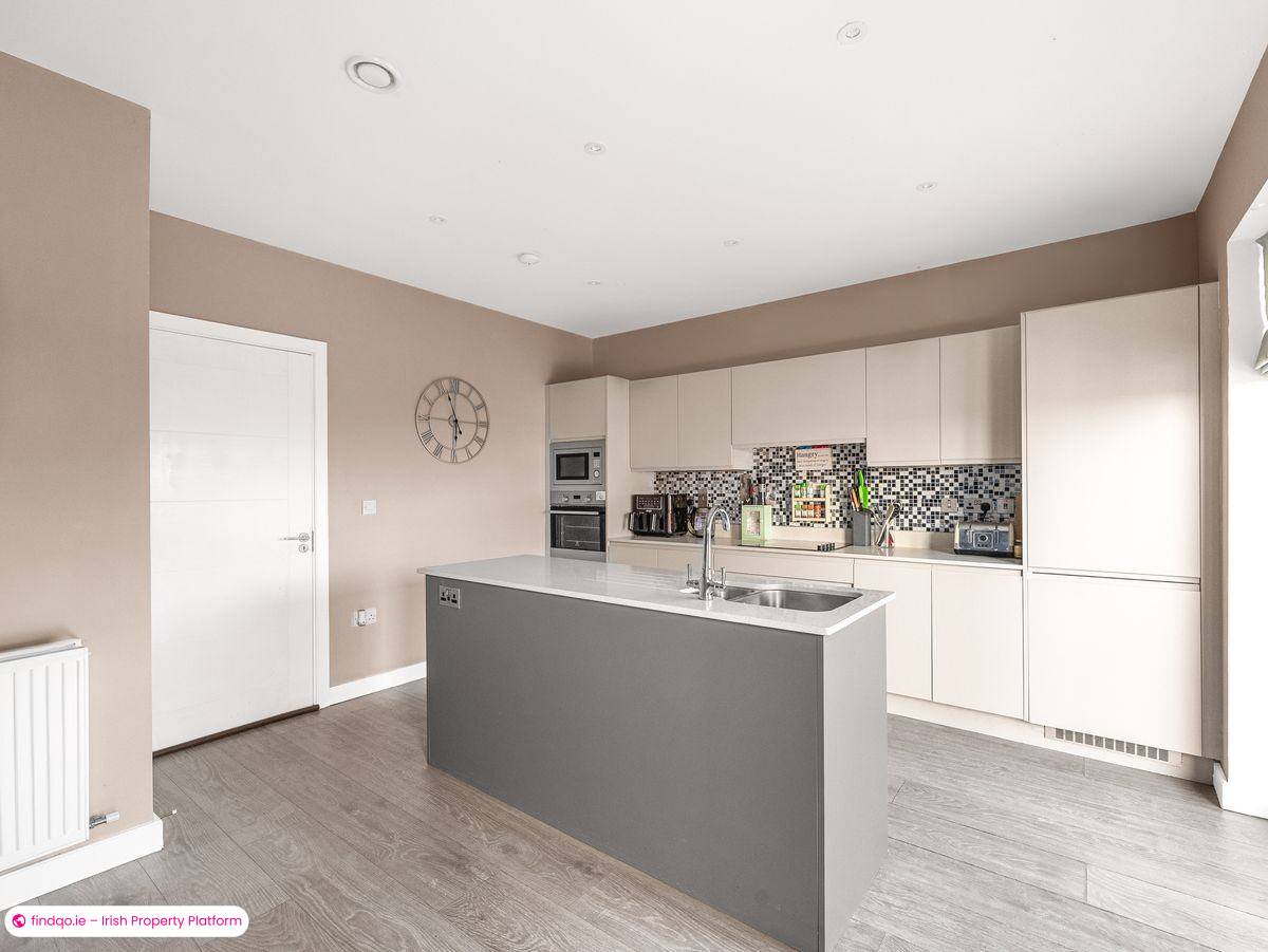 Terraced house for Sale in Dublin 16
