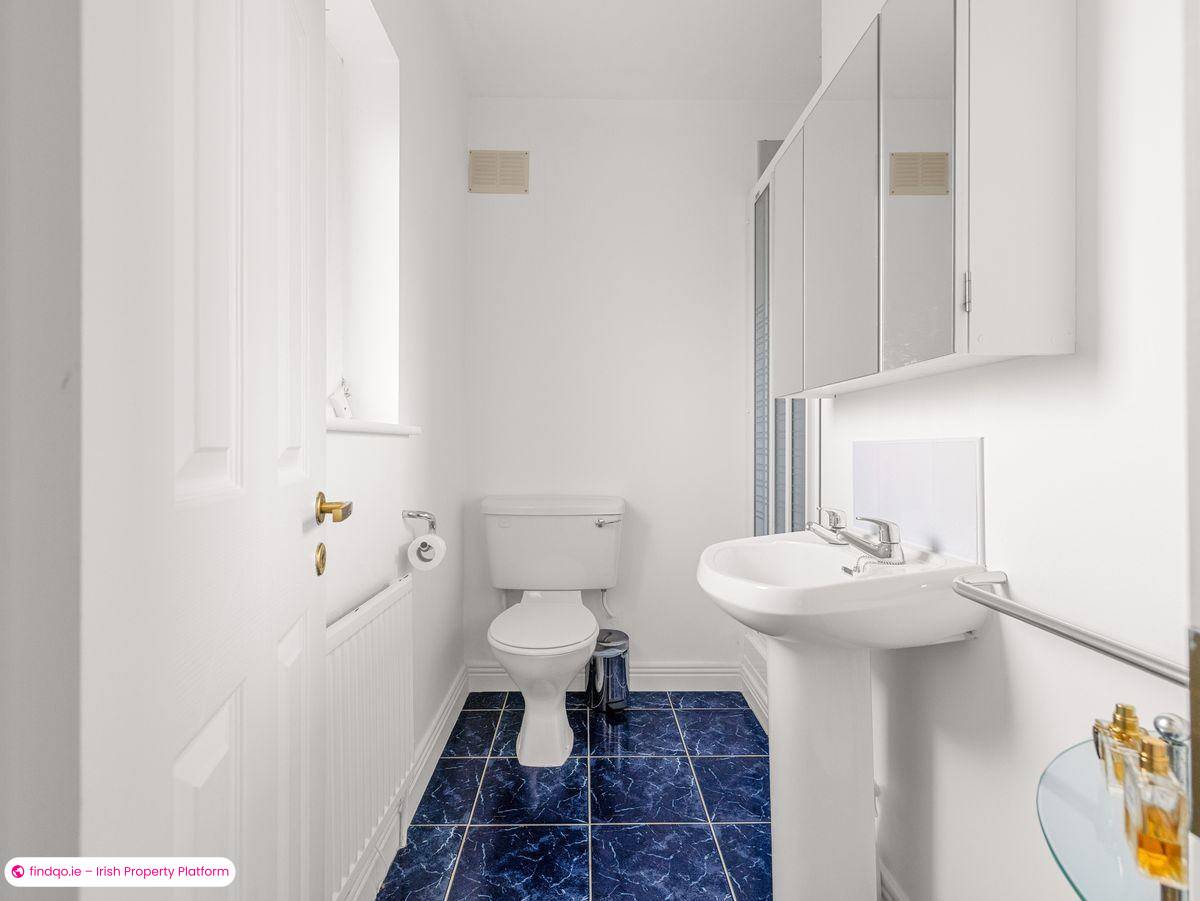 Semi-detached house for Sale in Dublin 16