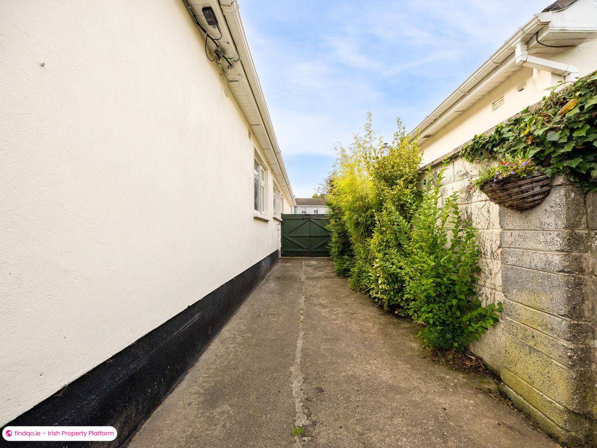 Detached house for Sale in Naas, Kildare