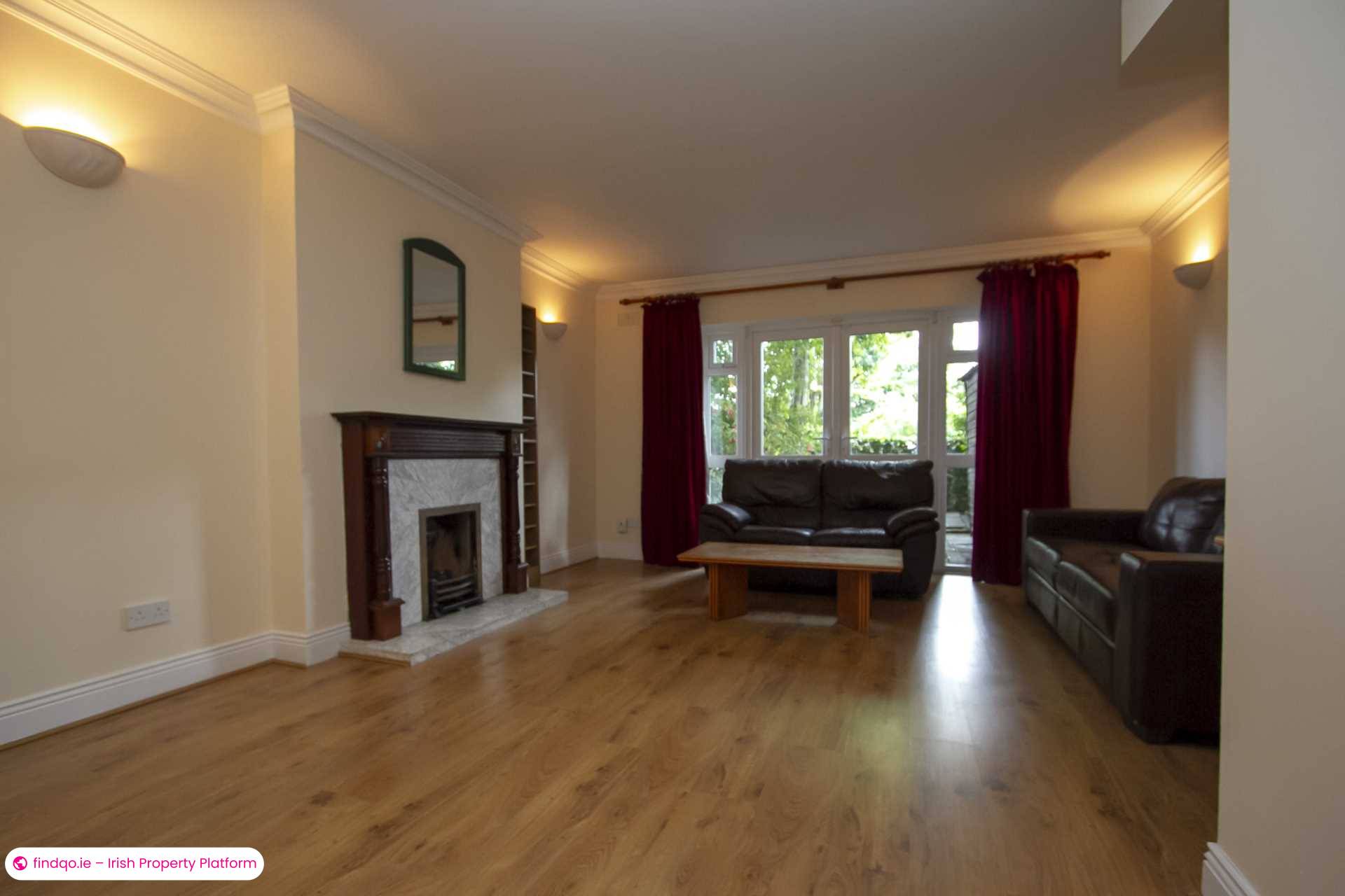 4 Bedroom  for Sharing in Booterstown, Dublin (County)
