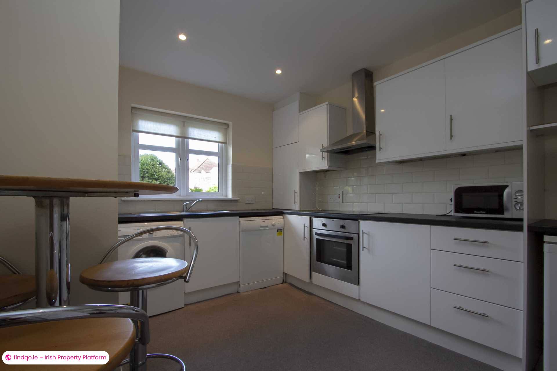 4 Bedroom  for Sharing in Booterstown, Dublin (County)