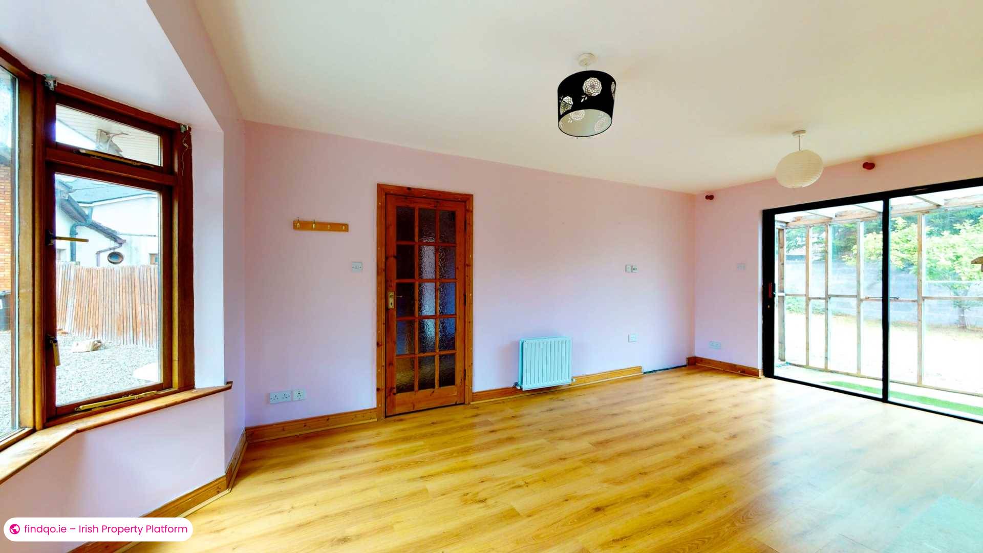 Detached house for Sale in Dublin 18